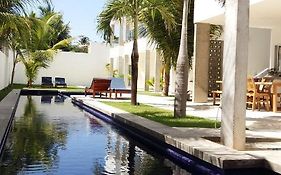 KiteBar Hotel
